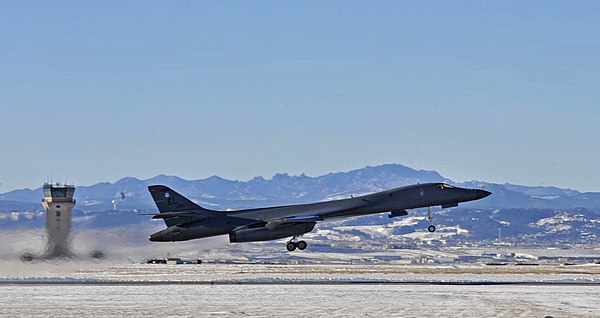 A B-1 Lancer bomber launches from Ellsworth AFB 2 December 2015