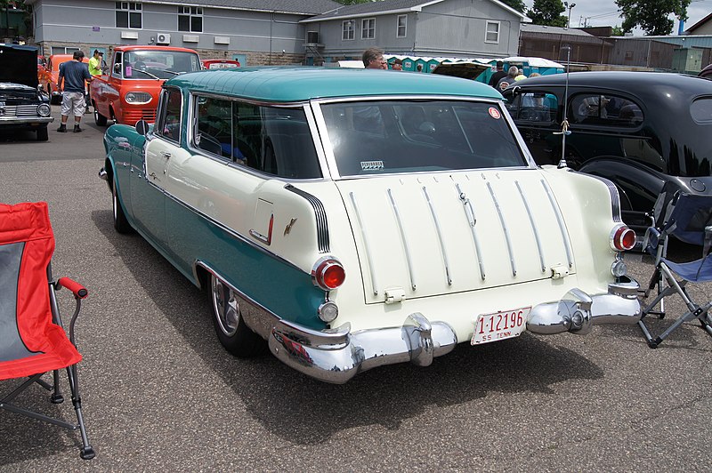 File:55 Pontiac Safari (9120080587).jpg