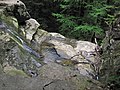 Above Ash Cave Falls (Hocking Hills, Ohio, USA) 9 (34734429232).jpg