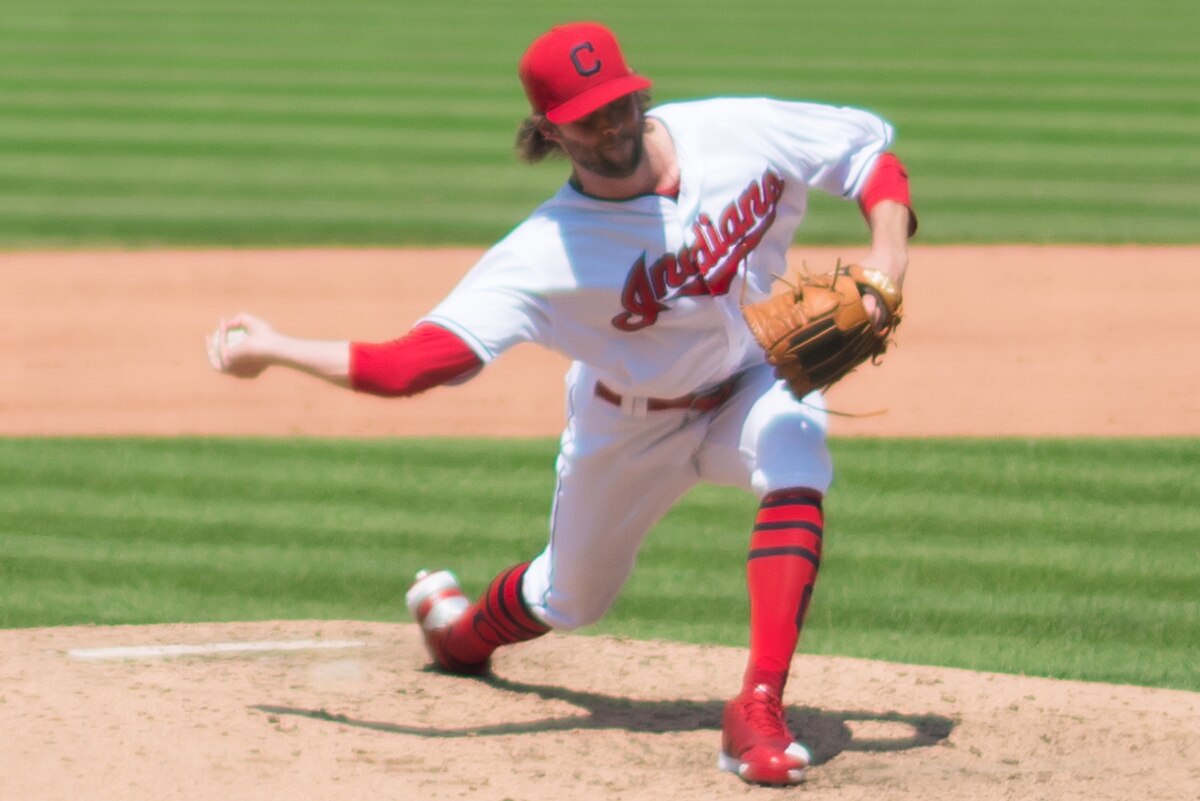 MLB fans are DONE with Jays pitcher Adam Cimber wearing his pants