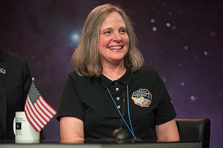 Alice Bowman reporting on New Horizons.jpg