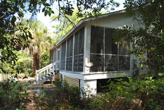 <span class="mw-page-title-main">Allen-Lockwood House</span> 1850 cottage in South Carolina