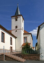 Pfarrkirche St. Laurentius in Michelbach, Ansicht von der Laurentiusstraße