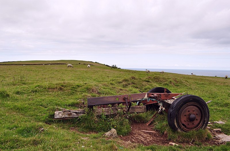 File:An abandoned agricultural vehicle near Putsborough Sand - geograph.org.uk - 2007588.jpg