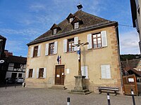 Ancienne église St-Fabien, puis école (XVIIIe-XIXe), 1 rue de l'école