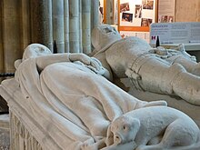 Another view of the monument at Chichester Arundel Tomb at Chichester Cathedral (2).JPG