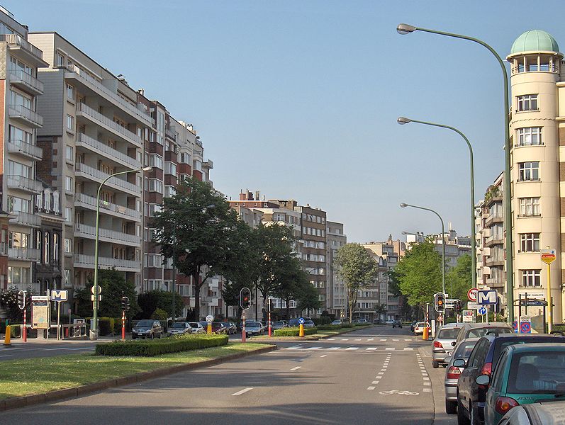 File:Avenue de Broqueville.JPG