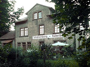 Bahnhof Schönenberg Kübelberg vom Bahnsteig gesehen.JPG