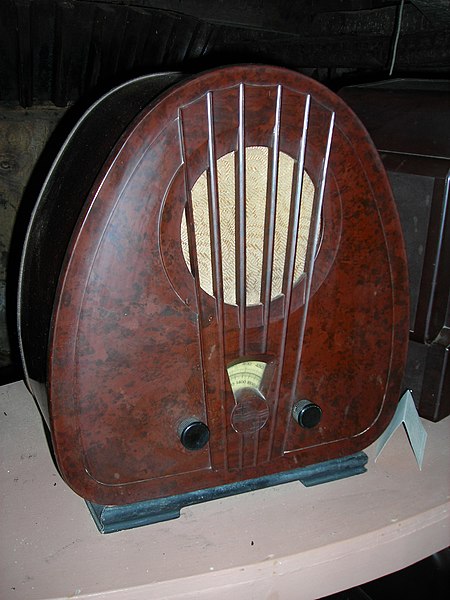 Bakelite radio at Bakelite museum