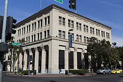 Bank of Los Banos Building.jpg