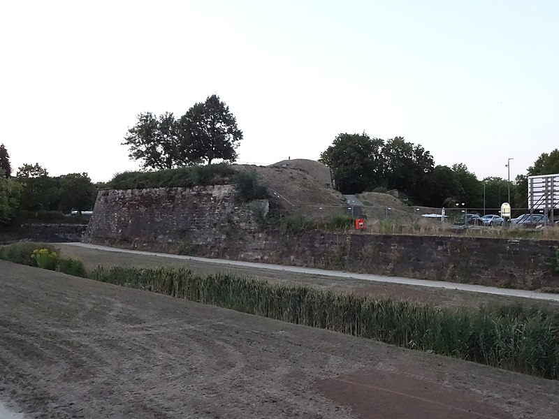 File:BastionVI albrecht saarlouis 2018-08-21 (1).jpg