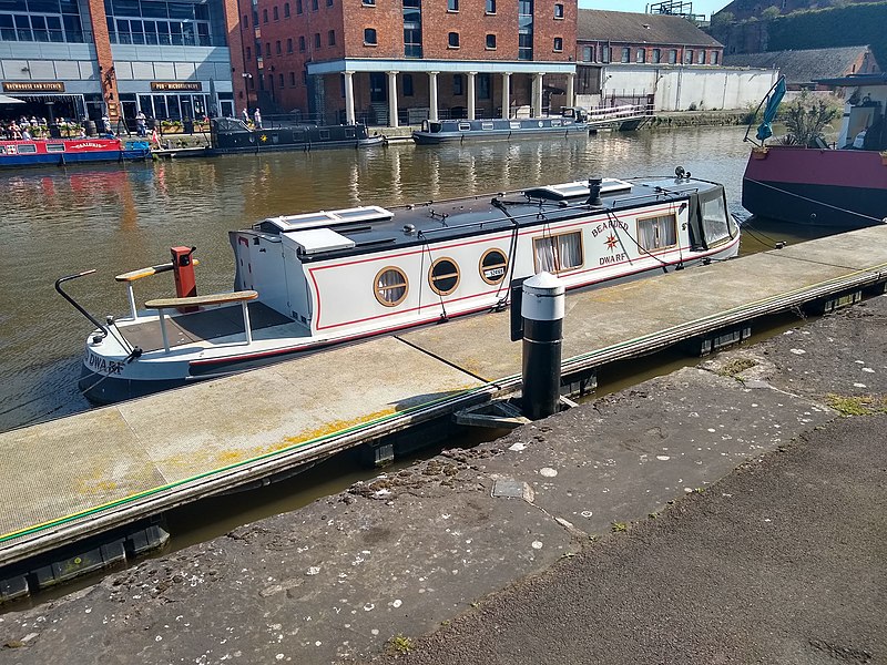 File:Bearded Dwarf at Gloucester.jpg