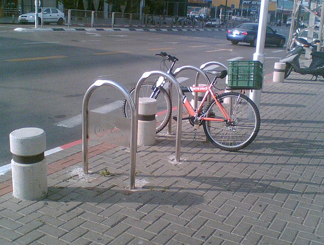 Estacionamientos para Bicicletas: Nuestra Asesoría para Instalación en  Condominios o Negocios