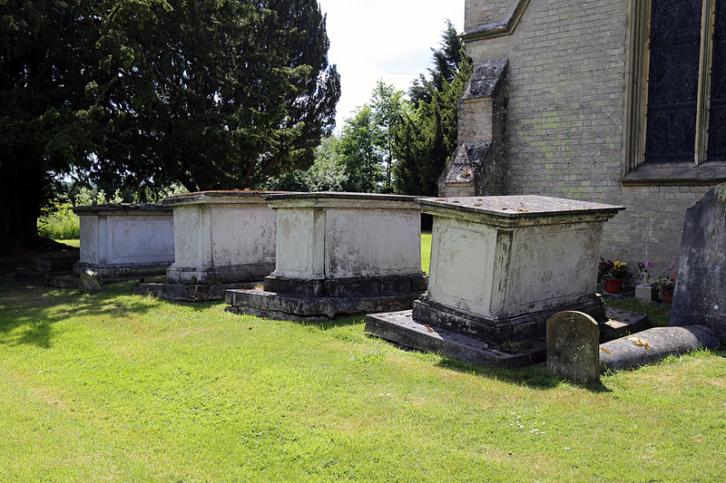 File:Bobbingworth, Essex, England - St Germain's Church exterior chest tombs from the northeast.JPG