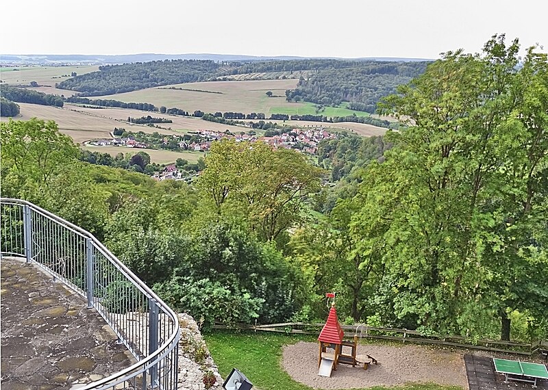 File:Bodenstein Burg 09.jpg