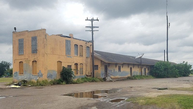 File:Brownsville Freight Depot, Brownsville, TX.jpg