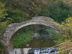 Antico ponte presso Campora (Campomorone), Liguria, Italia