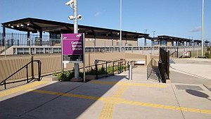 Caroline Springs kereta api station.jpg