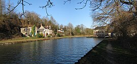 The Loing Canal at the south west of Cepoy