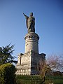 Statue du pape Urbain II à Châtillon-sur-Marne
