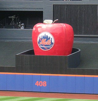 <span class="mw-page-title-main">Home Run Apple</span> New York Mets home run symbol