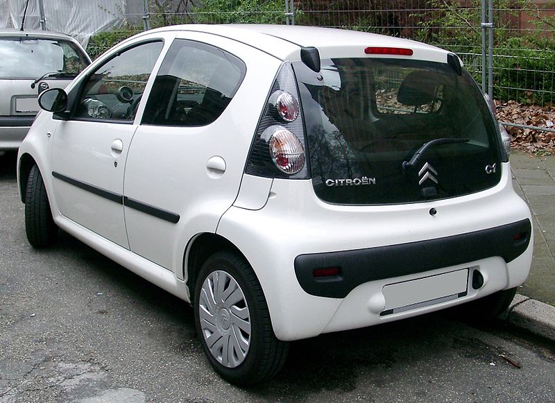 File:Citroen C1 rear 20080417.jpg