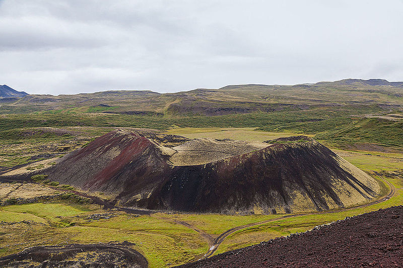 File:Cráter Litli Grábrók, Vesturland, Islandia, 2014-08-15, DD 086.JPG