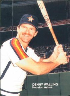 <span class="mw-page-title-main">Denny Walling</span> American baseball player (born 1954)