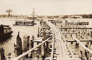 Dock at Jacksonport Wisconsin.jpg