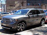 Pre-facelift Dodge Durango