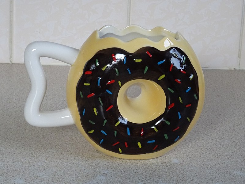 File:Doughnut-shaped Coffee mug.jpg