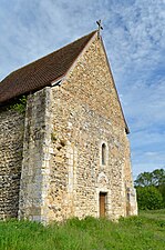 Douy - Priory Saint-Julien 03.jpg