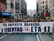 Gesto por la Paz banner at a 2007 march in Bilbao ETA EZ.jpg