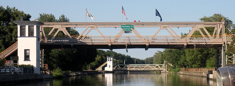 File:Erie Canal Lift Bridge Lockport July 2010.JPG