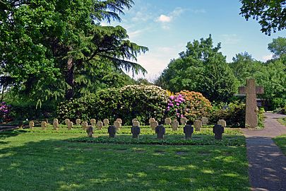 Kriegsgräber auf dem Gemeindefriedhof