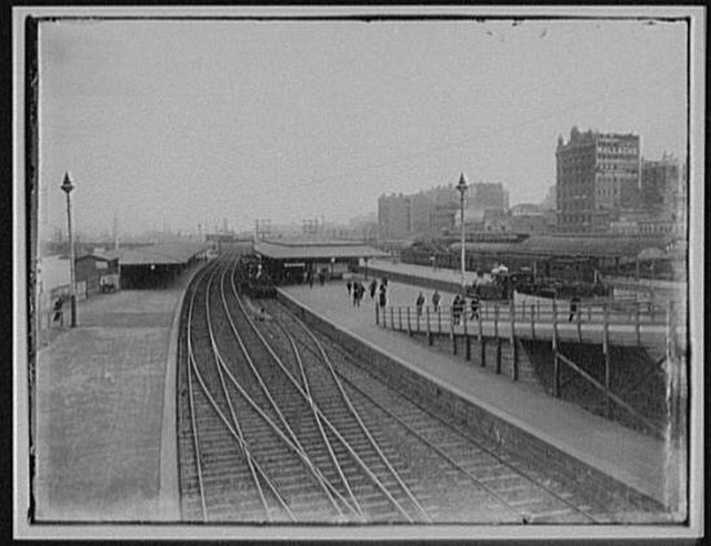 View of the platforms looking west, 1895