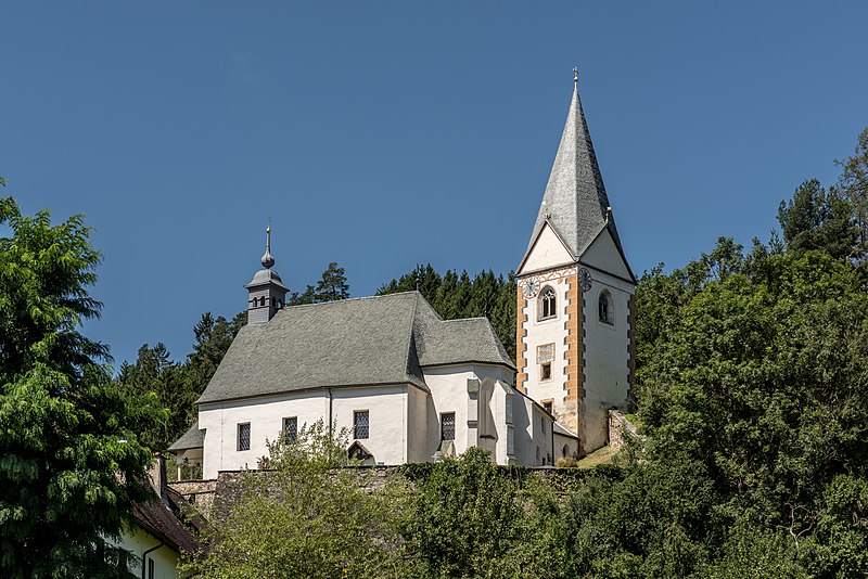 File:Frauenstein Kraig Kirchweg 6 Pfarrkirche hl Johannes d T 14082017 0358.jpg