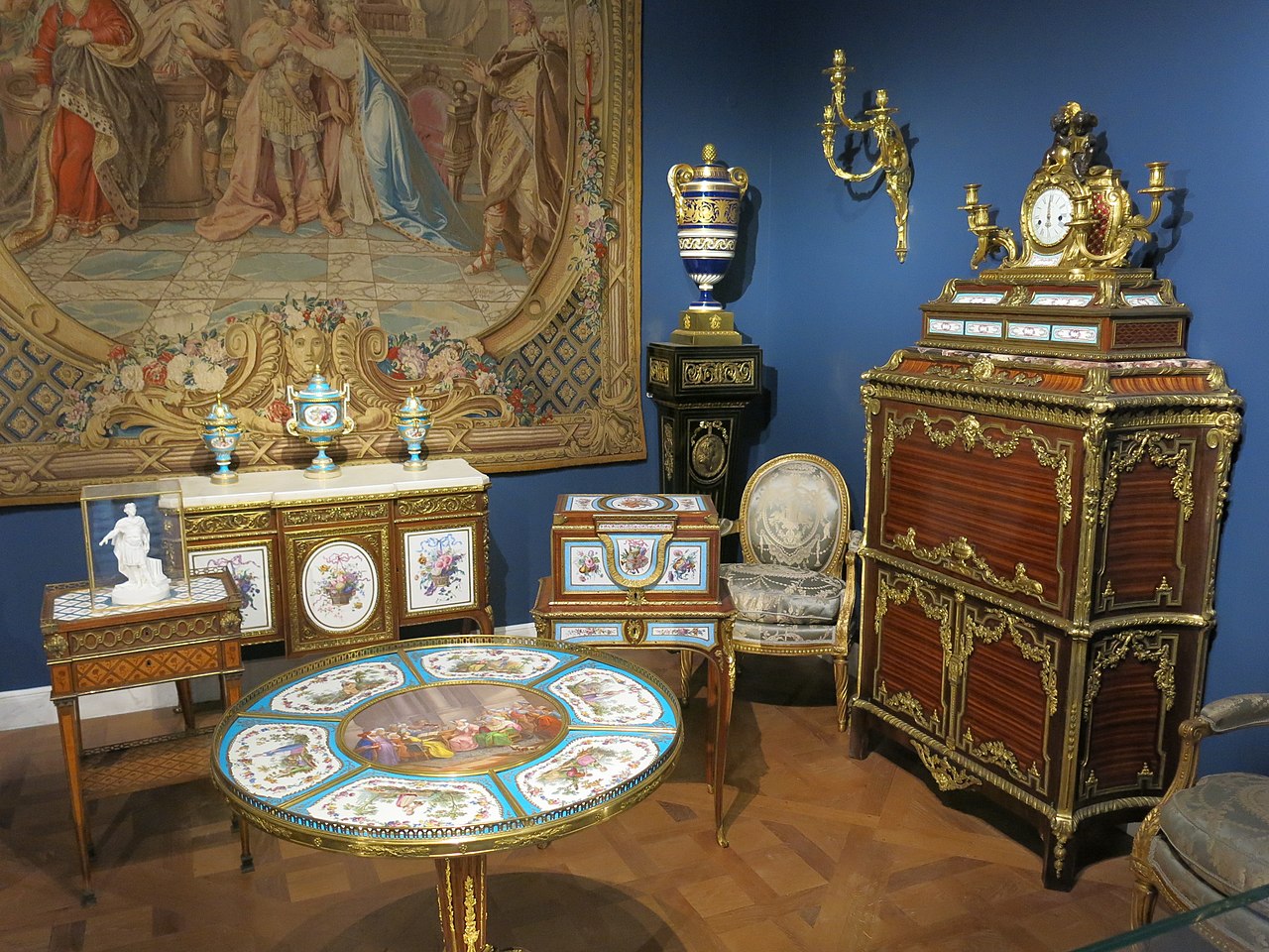 Louis XIV furniture - Wikipedia