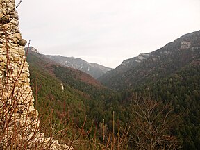 Гадерская долина, Большая Фатра (SVK) - из замка Блатница ruin.jpg