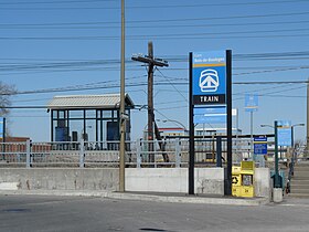 Entrada oeste a la estación