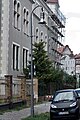 osmwiki:File:Gas-Hängeleuchte BAMAG A11 an Spitzbogenmast mit Stahlsockel in der Puchanstraße.jpg