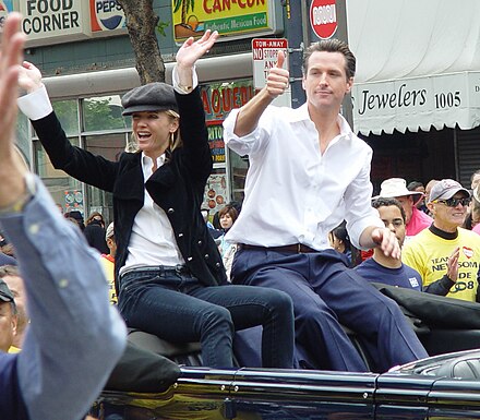 Newsom with then-fiancée Jennifer Siebel at the 2008 San Francisco Pride parade