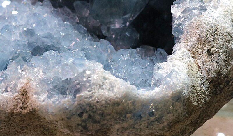 File:Geode Reference -46.jpg