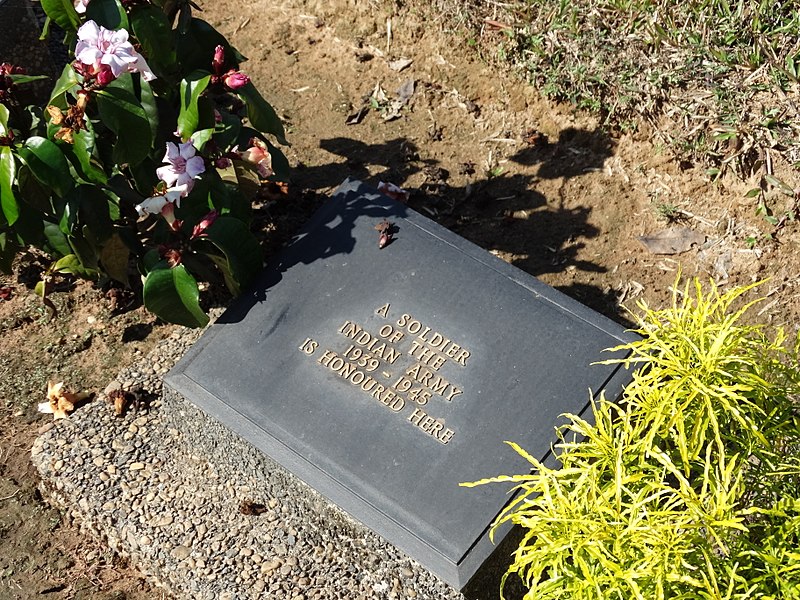 File:Grave of Unknown Indian Army Soldier - Taukkyan War Cemetery - Taukkyan - North of Yangon (Rangoon) - Myanmar (Burma) (11816857663).jpg