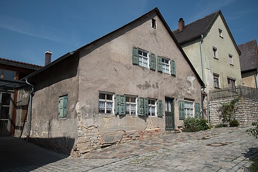 Greding, Amtsknechtsgasse 4-20160816-002