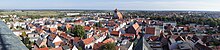 Blick über die Altstadt bis zum Greifswalder Bodden