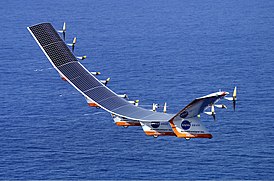 Беспилотный самолёт Helios с фотоэлементами на крыльях