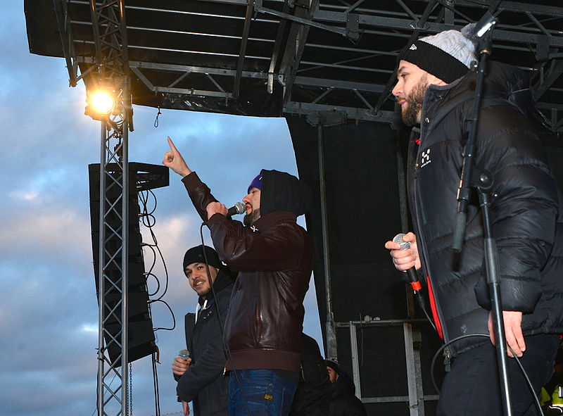 File:Highwon med Ison & Fille i Kärrtorp 2013.jpg