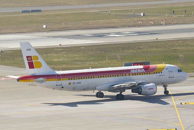 File:IBERIA Airbus A320-214; EC-HYD@ZRH;14.03.2012 644ag (6856382354).jpg