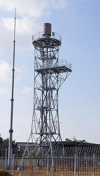 File:JASDF JGRN-501A(1) Tactical Air Navigation at Hamamatsu Air Base 20141124-01.JPG